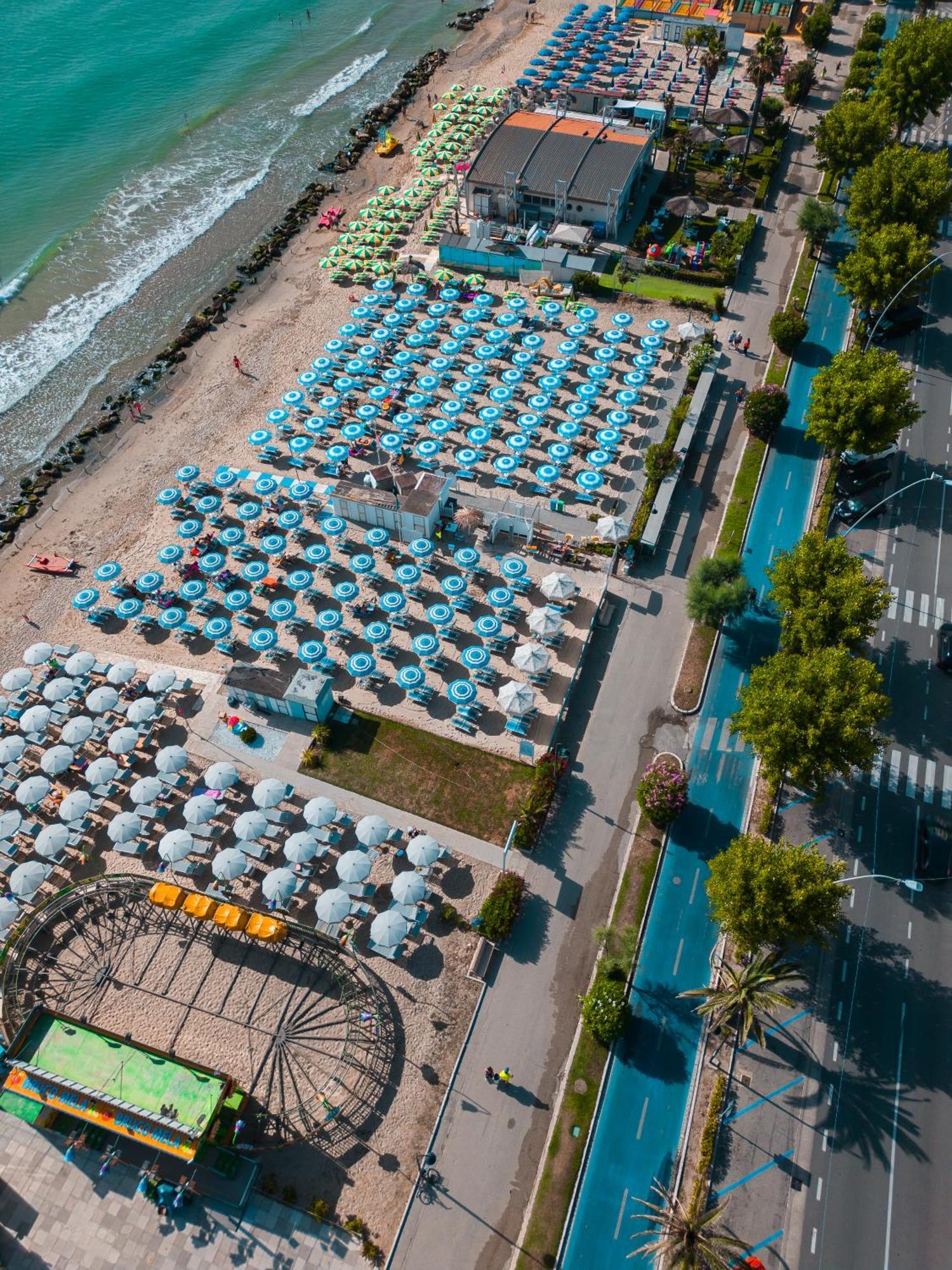 Hotel Joli อัลบา อาดริอาติกา ภายนอก รูปภาพ